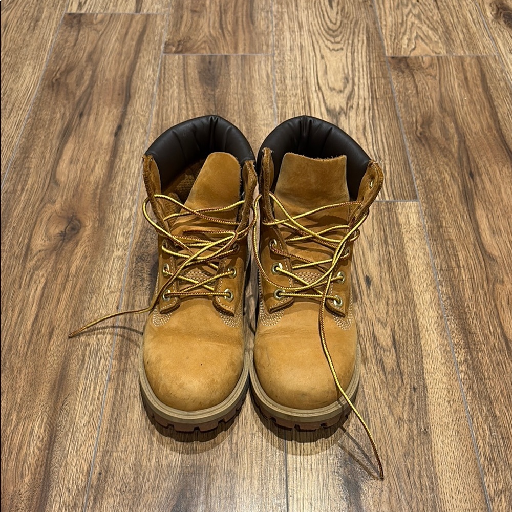 Timberland Women’s Tan Leather Boots